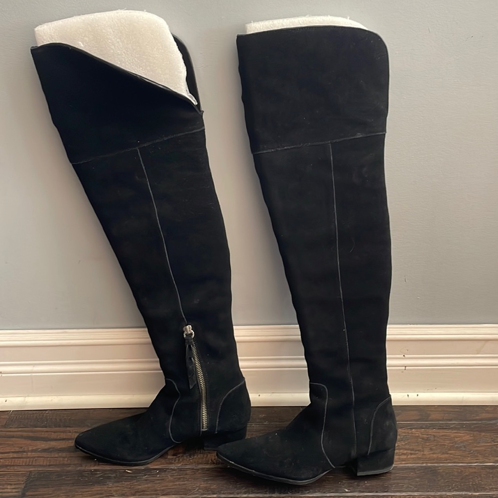 SPLENDID BRAND SUEDE BOOTS over the knee boots // SIZE 6 // WORN ONCE //